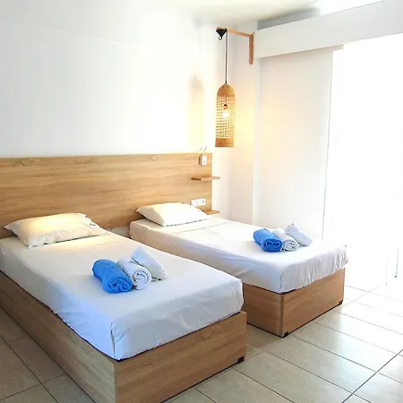 Rosie's Bellezza Apartahotel *