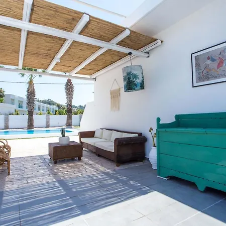 Rosie's Bellezza Aparthotel Faliraki