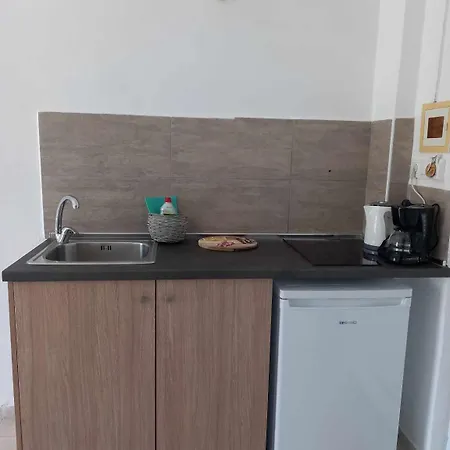 Rosie's Bellezza Aparthotel Faliraki