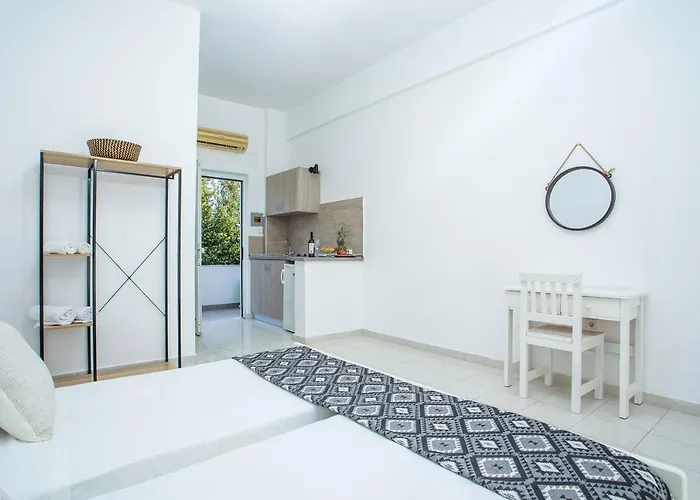 Rosie's Bellezza Apart-hotel Faliraki