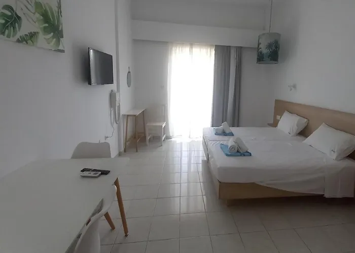 Rosie's Bellezza Apart-hotel